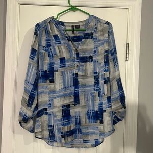 New Directions Blue and White Graphic Blouse with 3/4 Sleeves